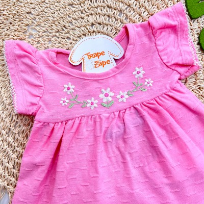 Vestido com Flores Bordadas - Rosa